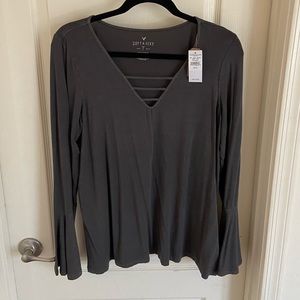American Eagle long sleeve blouse